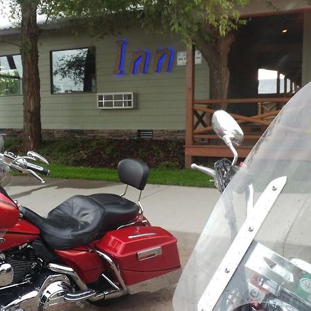 Sagebrush Inn & Suites Broadus エクステリア 写真
